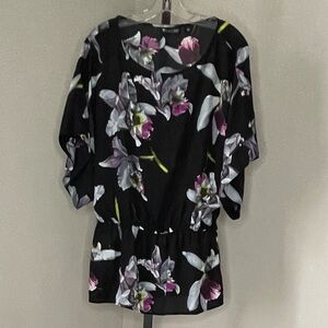 7th Avenue. Kimono sleeves. Floral.